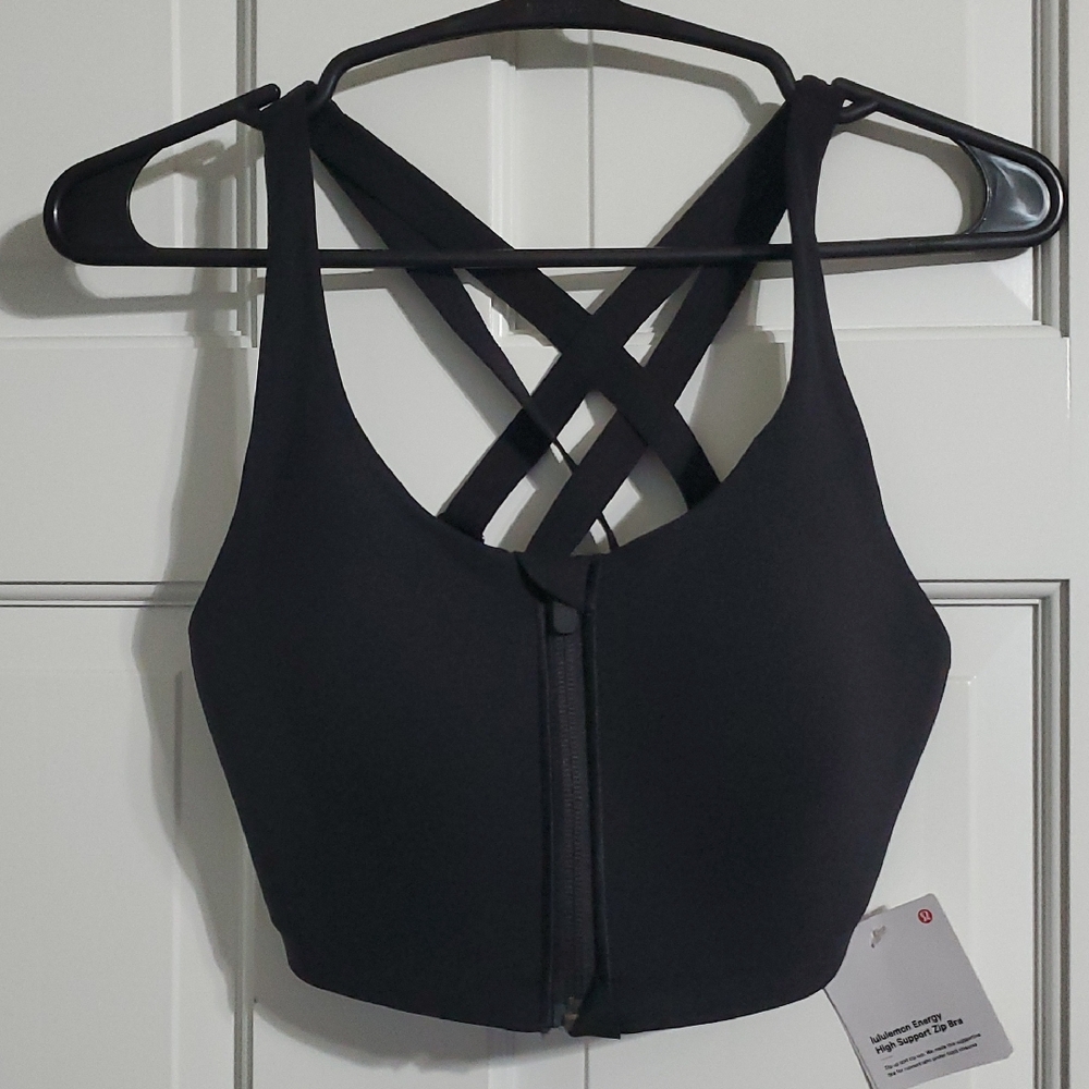 NWT lululemon athletica Midnight Black Sports Bra